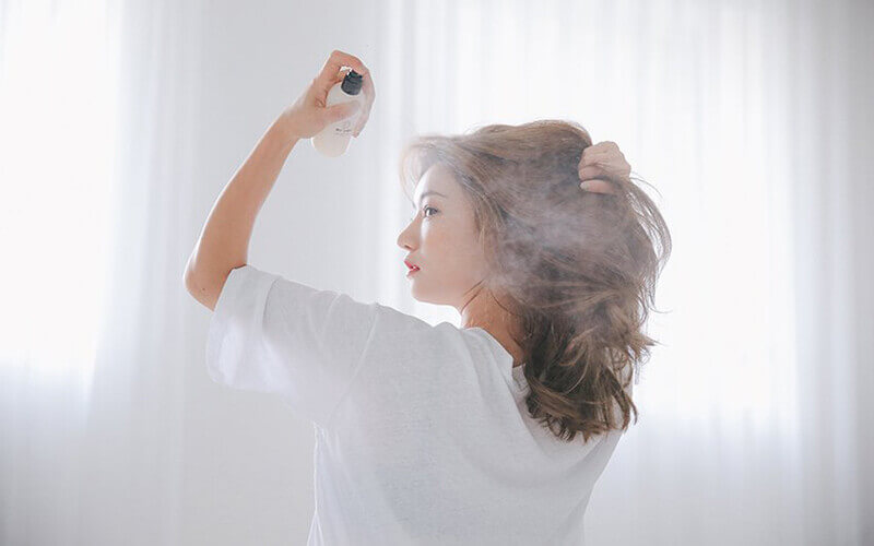 Xịt dưỡng tóc là dòng sản phẩm chuyên dụng dành riêng cho tóc