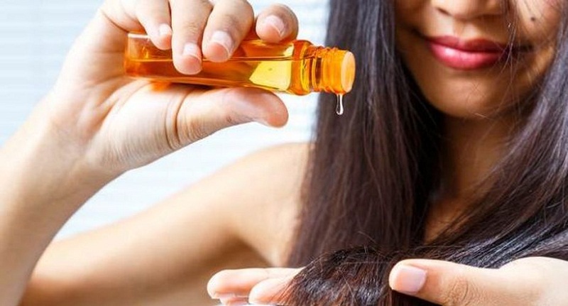 Hướng dẫn chi tiết cách sử dụng tinh dầu dưỡng tóc chính xác nhất
