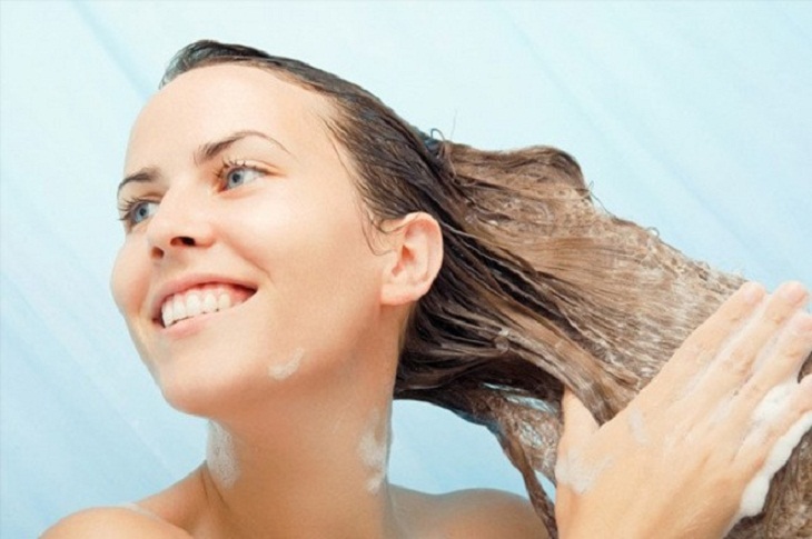 Luôn sử dụng dầu gội đầu và dầu xả sau khi sử dụng gel vuốt tóc